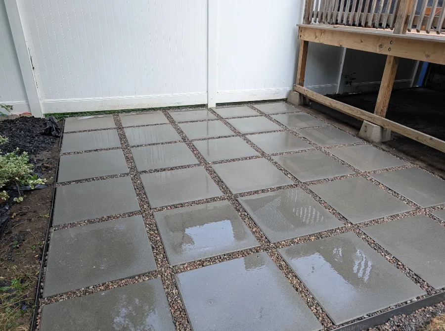 Large paver patio with pea gravel joints